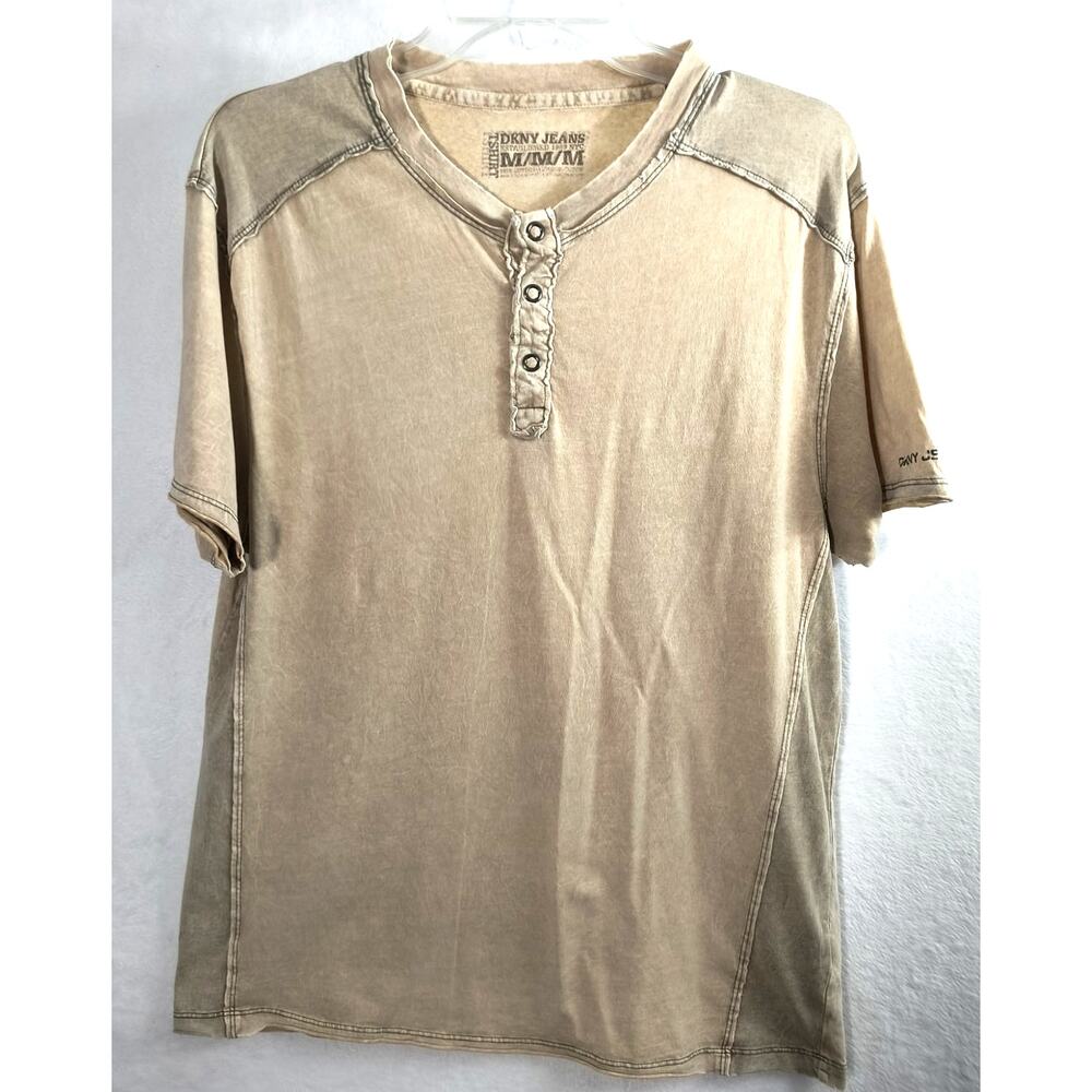 DKNY Henley T-shirt Men's Size M Tan Short Sleeve Reverse Seam Back Graphic